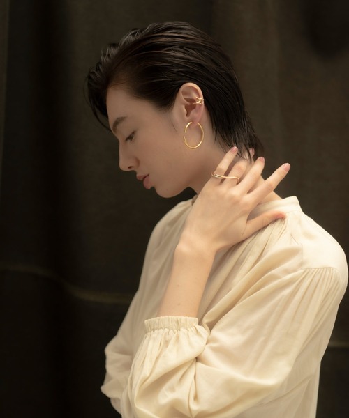 novice（ノーヴィス）の「【novice】Nuance Double Finger Ring（リング・レディース・その他/シルバー/ゴールド・FREE）」の5枚目の写真