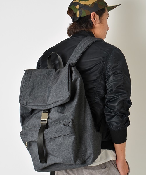 SHIPS JET BLUE(シップスジェットブルー)の「SHIPS JET BLUE(シップス ジェットブルー): バックパック 15SS■(バックパック/リュック・メンズ・ブラック/ネイビー・ONE SIZE)」の8枚目の写真