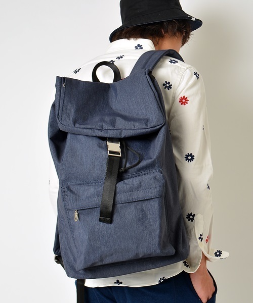 SHIPS JET BLUE(シップスジェットブルー)の「SHIPS JET BLUE(シップス ジェットブルー): バックパック 15SS■(バックパック/リュック・メンズ・ブラック/ネイビー・ONE SIZE)」の3枚目の写真