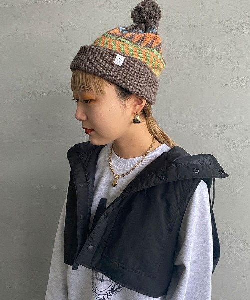 halo commodity（ハロ　コモディティー）の「[HALO COMMODITY/ハロ コモディティー] OTTER WATCH ボンボンニットキャップ（ニットキャップ/ビーニー・レディース・グレー/モカ・F）」の4枚目の写真