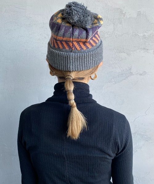 halo commodity（ハロ　コモディティー）の「[HALO COMMODITY/ハロ コモディティー] OTTER WATCH ボンボンニットキャップ（ニットキャップ/ビーニー・レディース・グレー/モカ・F）」の15枚目の写真