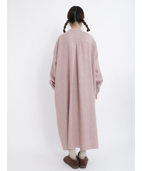 Samansa Mos2(サマンサ モスモス)の「ウールライクカルゼシャツワンピース(ワンピース・レディース・レッド/ベージュ/ネイビー/チャコール・フリ-)」の11枚目の写真