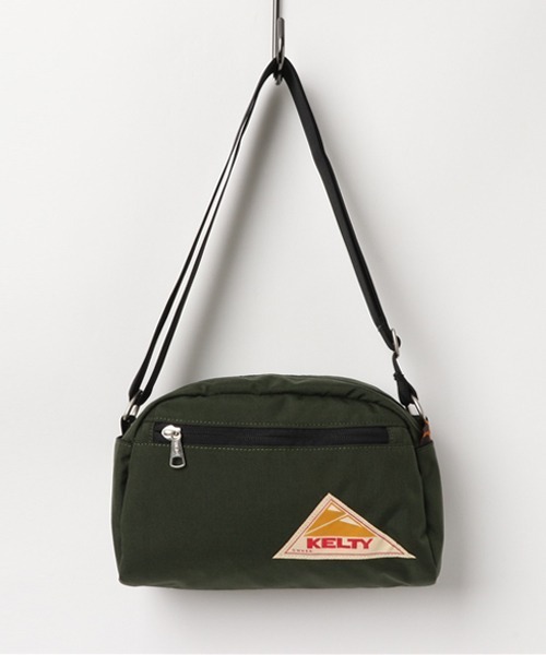 KELTY（ケルティ）の「＜500mlペットボトル収納可＞【KELTY/ケルティ】ナイロンポーチ　ラウンドトップショルダーバッグS / ROUND TOP BAG S（ショルダーバッグ・メンズ・ブラック/ブラウン系その他/モカ/マスタード/セージグリーン/タン/ダークグレー/オリーブ/ネイビー・FREE）」の6枚目の写真