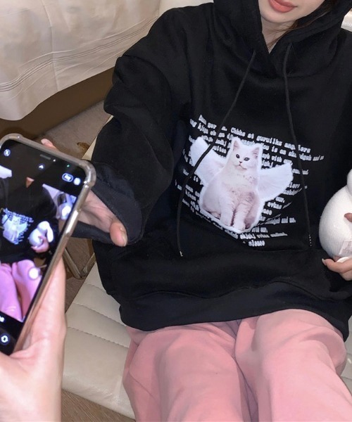 almo(アルモ)の「エンジェルキャット裏起毛スエットパーカー(BQ)(パーカー・レディース・ブラック/アイボリー・FREE)」の7枚目の写真