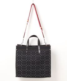 COACH（コーチ）の「フィールド トート 40・シグネチャー デニム