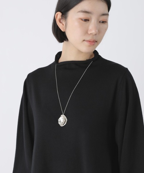 Plantation(プランテーション)の「シルバーハナビラ(ネックレス・レディース・シルバー・FREE)」の1枚目の写真