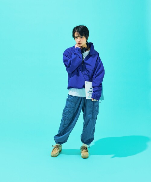 TOWNCRAFT（タウンクラフト）の「TOWN CRAFT/タウンクラフト 別注 スタンドハーフジップ（ナイロンジャケット・メンズ・ベージュ/イエロー/ブルー/ブラック/グレー・MEDIUM/LARGE）」の7枚目の写真