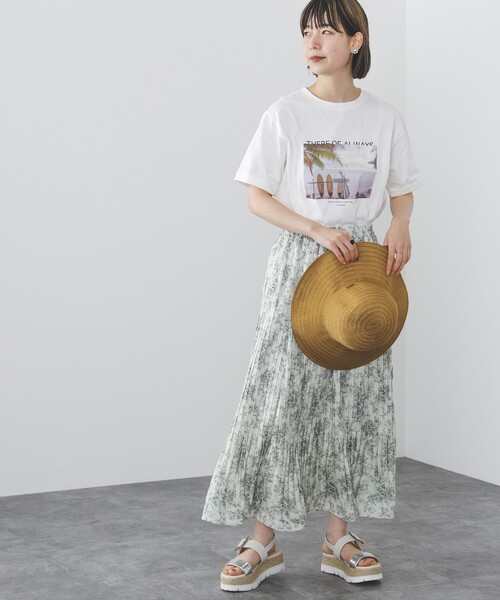 BEAMS HEART(ビームスハート)の「BEAMS HEART / ビーチフォト プリントTシャツ(Tシャツ/カットソー・レディース・オフホワイト/ブラック/ピンク系その他/グリーン系その他・FREE)」の6枚目の写真