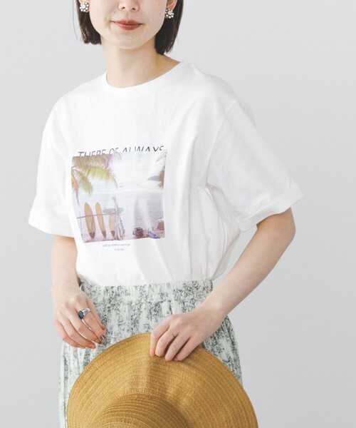 BEAMS HEART(ビームスハート)の「BEAMS HEART / ビーチフォト プリントTシャツ(Tシャツ/カットソー・レディース・オフホワイト/ブラック/ピンク系その他/グリーン系その他・FREE)」の8枚目の写真