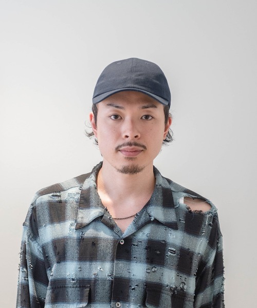 ORNERTE（オルネート）の「ORNERTE  BASIC 6P CAP_MIDDLE TYPE　【ユニセックス】深さとサイズが選べるUVカットキャップｰ普通-（キャップ・メンズ・ブラック/ダークグレー/ベージュ/ネイビー/ホワイト/ブラウン/オリーブ/ブラウン系/ベージュ系・65cm/56cm/59cm/62cm）」の9枚目の写真