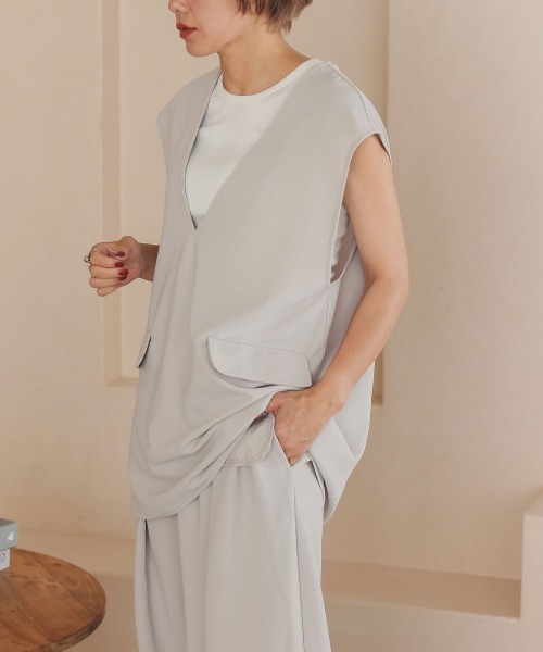 DONOBAN（ドノバン）の「【pufe】Vネック ベスト（ベスト・レディース・ブラック/アイボリー/グレイッシュベージュ・F）」の3枚目の写真