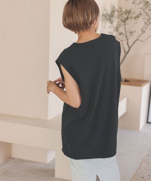 DONOBAN（ドノバン）の「【pufe】Vネック ベスト（ベスト・レディース・ブラック/アイボリー/グレイッシュベージュ・F）」の15枚目の写真