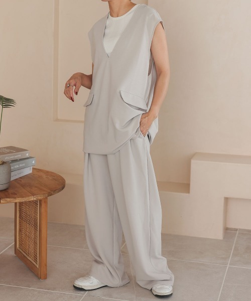 DONOBAN（ドノバン）の「【pufe】Vネック ベスト（ベスト・レディース・ブラック/アイボリー/グレイッシュベージュ・F）」の20枚目の写真