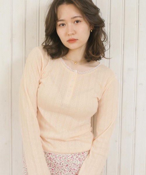 TINA：JOJUN（ティーナジョジュン）の「クリアボタン ヘンリー