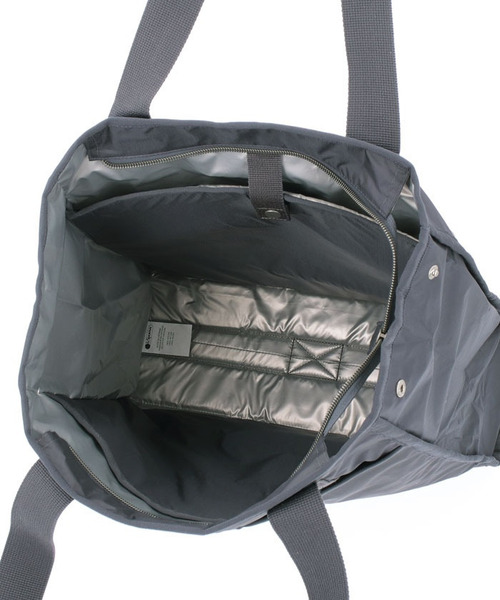 レスポートサック エッセンシャル ミディアムシティ トートバック グレー 大容量 LeSportsac（レスポートサック）の「MEDIUM CITY TOTE シャドウ