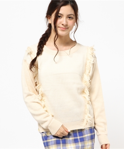 OUTLET（アウトレット）の「【Kastane】柄編ミフリンジプルオーバー（ニット/セーター・レディース・グレー/アイボリー/ネイビー/オレンジ・FREE）」の2枚目の写真