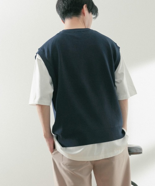 ITEMS URBANRESEARCH（アイテムズ アーバンリサーチ）の「マシンウォッシャブル リネンタッチニットベスト（ベスト・メンズ・ベージュ/ネイビー/ブラック・MEDIUM/LARGE）」の6枚目の写真