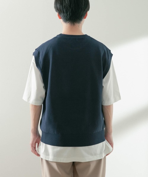 ITEMS URBANRESEARCH（アイテムズ アーバンリサーチ）の「マシンウォッシャブル リネンタッチニットベスト（ベスト・メンズ・ベージュ/ネイビー/ブラック・MEDIUM/LARGE）」の18枚目の写真