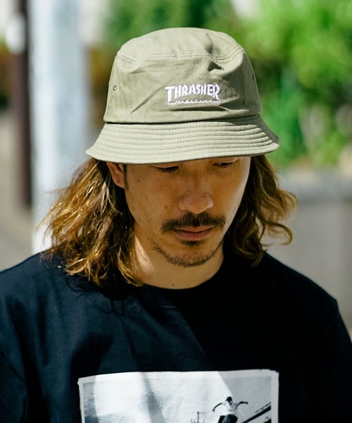 THRASHER(スラッシャー)の「MAG LOGO BUCKET HAT/スラッシャーバケハ(バケットハット)(ハット・メンズ・ベージュ/ネイビー/ホワイト/カーキ/ブラック・FREE)」の4枚目の写真