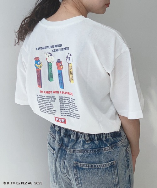 AS KNOW AS plus(アズノゥアズプラス)の「○アクリルキーホルダー付き PEZ Tシャツ【PEZ/ペッツ】(Tシャツ/カットソー・レディース・オフホワイト/ブルー/ピンク/スミクロ/イエロー系/ホワイト系/サックスブルー系/ブラック系/オートミール/ホワイト系1/ブラック系1/パープル系1/アイボリー系1/アイボリー系2/ブラック系2/ホワイト系2/オレンジ系2・FREE)」の2枚目の写真