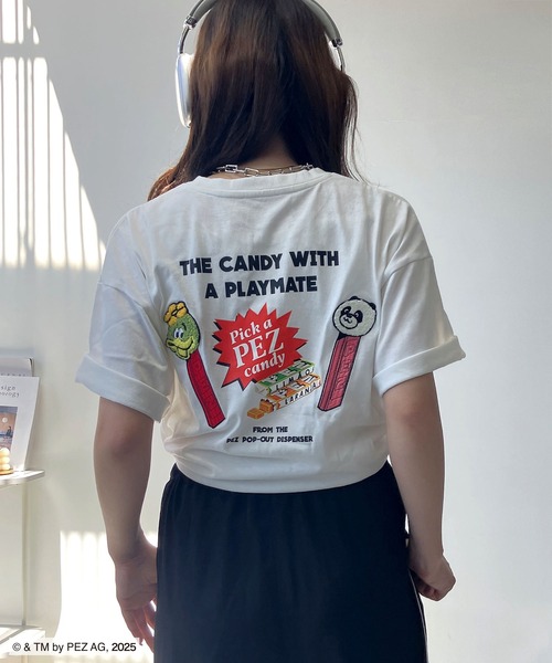 AS KNOW AS plus(アズノゥアズプラス)の「○アクリルキーホルダー付き PEZ Tシャツ【PEZ/ペッツ】(Tシャツ/カットソー・レディース・オフホワイト/ブルー/ピンク/スミクロ/イエロー系/ホワイト系/サックスブルー系/ブラック系/オートミール/ホワイト系1/ブラック系1/パープル系1/アイボリー系1/アイボリー系2/ブラック系2/ホワイト系2/オレンジ系2・FREE)」の21枚目の写真