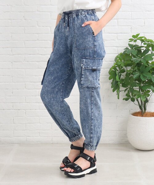 PINK-latte（ピンクラテ）の「◆【接触冷感/130cmサイズあり】ひんやり快適♪カーゴパンツ（その他パンツ・キッズ・ブルー系9/カーキ/ブラック・16/13/14/15 ）」の18枚目の写真