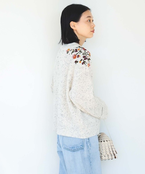 BEAMS HEART(ビームスハート)の「ハンド刺繍 ニットプルオーバー(ニット/セーター・レディース・ブルー系その他4/ホワイト系その他5/ライトグレー・FREE)」の8枚目の写真