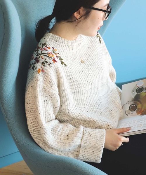 BEAMS HEART(ビームスハート)の「ハンド刺繍 ニットプルオーバー(ニット/セーター・レディース・ブルー系その他4/ホワイト系その他5/ライトグレー・FREE)」の21枚目の写真