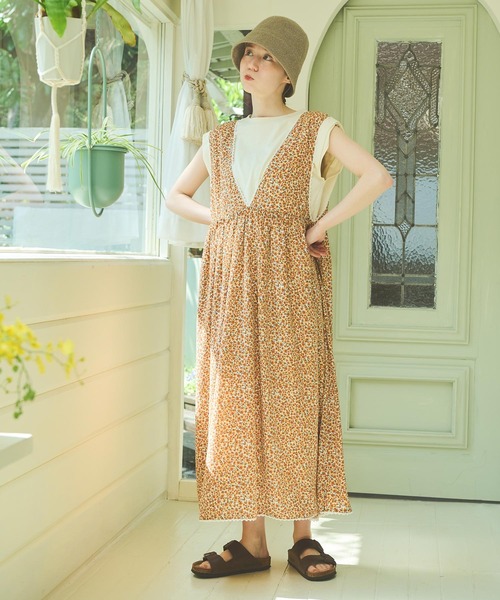 Crisp（クリスプ）の「花柄Vネックワンピース（ワンピース）」 - WEAR