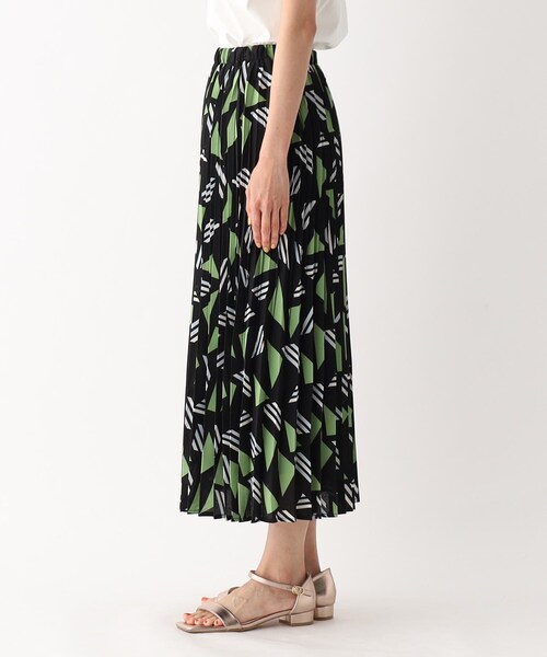 OPAQUE.CLIP（オペークドットクリップ）の「◆幾何プリントプリーツスカート【イージーケア/洗濯機洗い可】（スカート・レディース・ブラック系/ホワイト系3・38/40/42）」の10枚目の写真