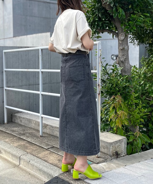 mi via loca（ミヴィアロカ）の「刺繍入りデニム前開きスカート（デニムスカート・レディース・ブルー/ブラック・FREE）」の21枚目の写真