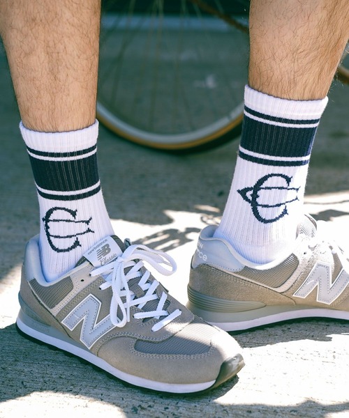 CHARI&CO（チャリアンドコー）の「【CHARI&CO SAFE RIDE for BAYFLOW】ロゴラインソックス（ソックス/靴下・メンズ・ブラック/ネイビー/レッド・FREE）」の3枚目の写真