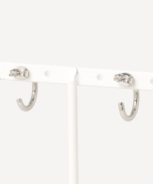 Mag.(マグ)の「【Stainless】 Half Hoop Pierce 15mm-ハーフ フープピアス(ピアス(両耳用)・メンズ・シルバー/ゴールド・FREE)」の5枚目の写真
