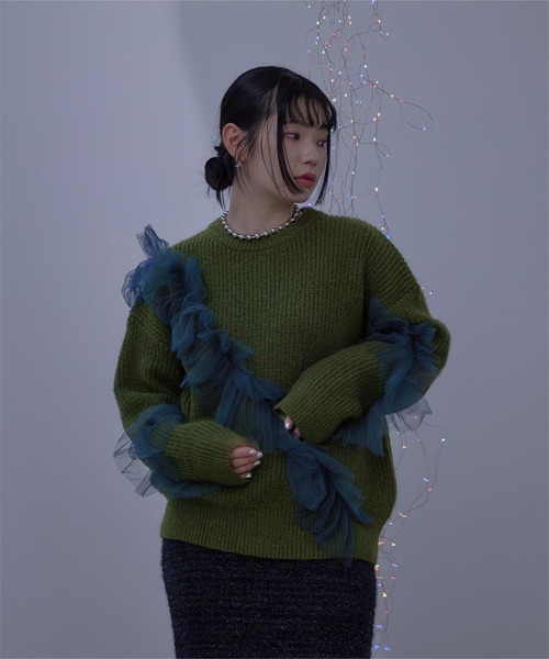 miette(ミエット)の「アシンメトリーチュールフリルニット(ニット/セーター・レディース・ブラック/カーキ/グレー・FREE)」の8枚目の写真
