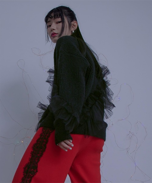 miette(ミエット)の「アシンメトリーチュールフリルニット(ニット/セーター・レディース・ブラック/カーキ/グレー・FREE)」の22枚目の写真