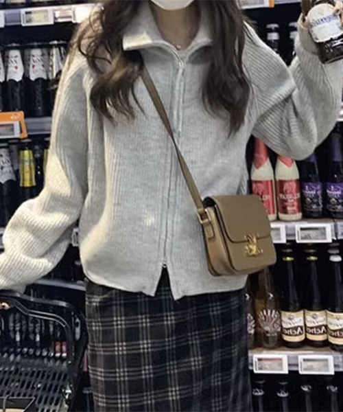gossip!ロサンゼルス(ゴシップロサンゼルス)の「YUGA ジッパーニット カーディガン(カーディガン/ボレロ・レディース・ブラック/グレー/ブルー/ブラウン/ピンク/オフホワイト・FREE)」の8枚目の写真