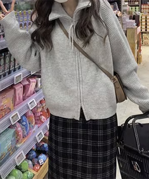 gossip!ロサンゼルス(ゴシップロサンゼルス)の「YUGA ジッパーニット カーディガン(カーディガン/ボレロ・レディース・ブラック/グレー/ブルー/ブラウン/ピンク/オフホワイト・FREE)」の10枚目の写真