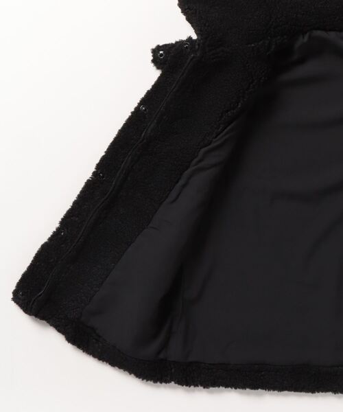 CECIL McBEE(セシルマクビー)の「フリースベスト(ベスト・レディース・オフホワイト/ブラック・2/1)」の4枚目の写真