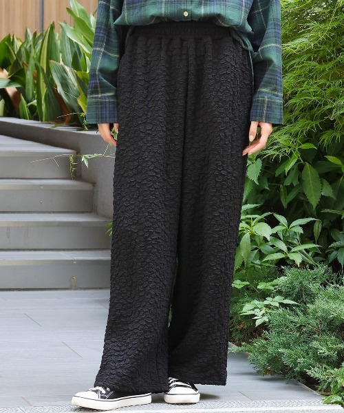 チチカカ(チチカカ)の「ポコポコファブリックパンツ(その他パンツ・レディース・グリーン/オフホワイト/ブラック・FREE)」の2枚目の写真