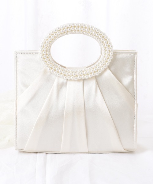 Lace Ladies(レースレディース)の「パール ハンドル タック スクエア ハンド バッグ(クラッチバッグ・レディース・ブラック/アイボリー・FREE)」の19枚目の写真