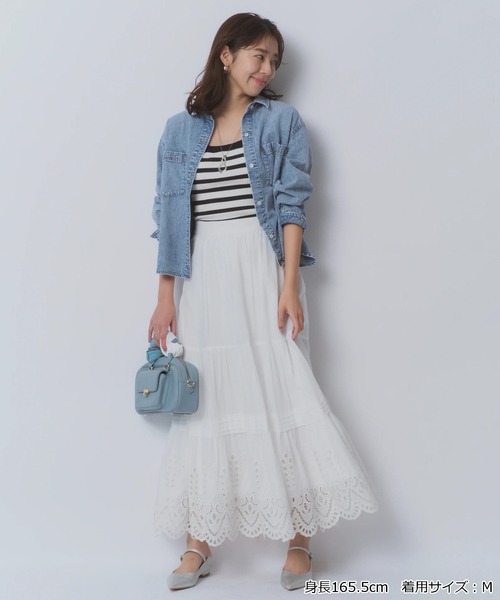 JUSGLITTY（ジャスグリッティー）の「クロップドデニムシャツ（シャツ/ブラウス・レディース・ブルー系その他3/ライトブルー/ピンク/サックスブルー・2/1）」の8枚目の写真