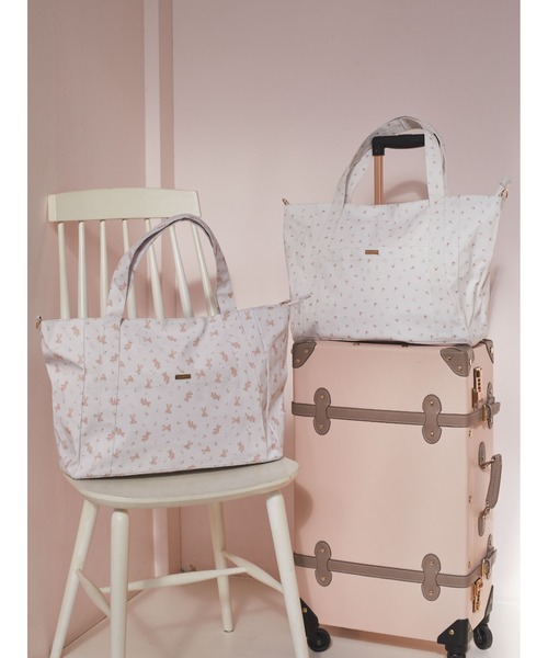 Maison de FLEUR（メゾンドフルール）の「ラミネートキャリーオン