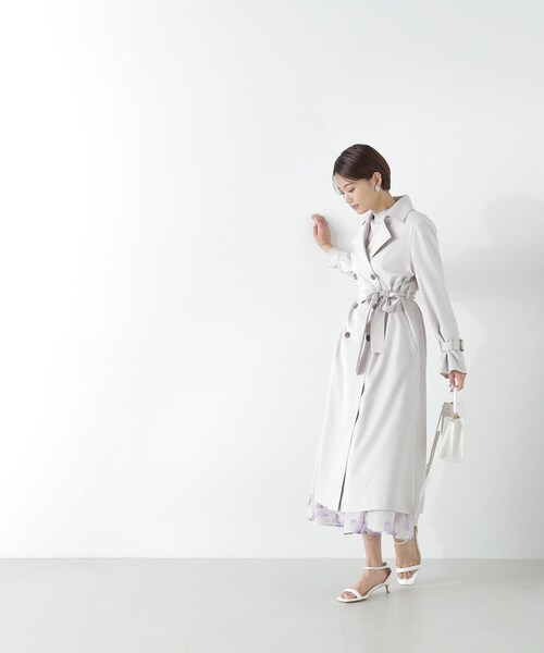 NATURAL BEAUTY BASIC（ナチュラルビューティーベーシック）の「◇クリアツイルレディトレンチ（トレンチコート・レディース・ベージュ/イエロー/グレイッシュベージュ・SMALL/MEDIUM）」の16枚目の写真