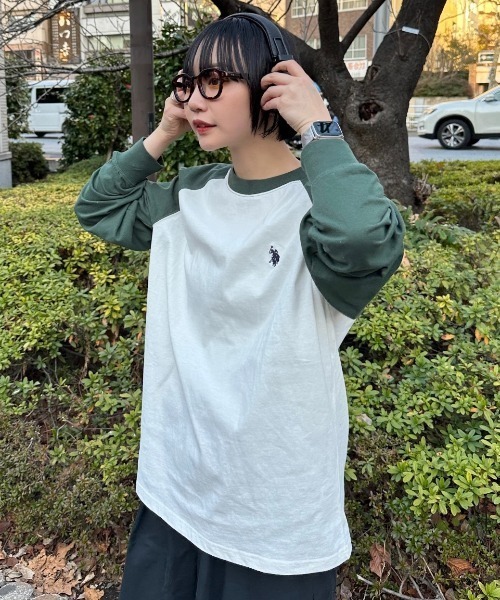 U.S. POLO ASSN.(ユーエスポロアッスン)の「U.S.POLO ASSN.ベースボールTシャツ(Tシャツ/カットソー・レディース・ホワイト×ブラック/ホワイト×グリーン/ネイビー・L/M)」の2枚目の写真