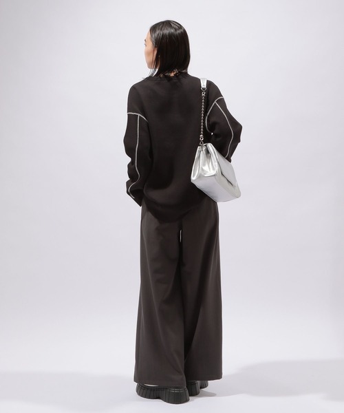 PAGEBOY(ページボーイ)の「ルーズスウェットニット/WEB限定カラーあり(ニット/セーター・レディース・オフホワイト/グレー/ブルー/オレンジ系その他/ブラック・FREE)」の21枚目の写真