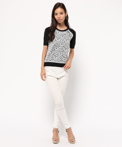 AZUL by moussy（アズールバイマウジー）の「12G A/N/PuフロントレースPO（ニット/セーター・レディース・ブラック/オフホワイト・SMALL/LARGE/X-LARGE/MEDIUM）」の6枚目の写真