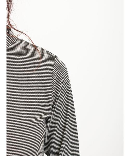 Samansa Mos2(サマンサ モスモス)の「ボーダーテレコスタンドネックカットソー(Tシャツ/カットソー・レディース・パープル/グリーン/ブラウン/ブラック・F)」の15枚目の写真