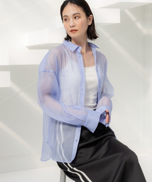 LAKOLE(ラコレ)の「オーガンジーシアーシャツ / 111119(シャツ/ブラウス・レディース・ブラック/ライトブルー/コーラル/オフホワイト・MEDIUM/SMALL)」の4枚目の写真