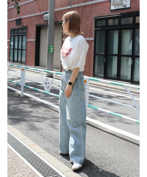 Ungrid(アングリッド)の「ツアーロゴルーズTee(Tシャツ/カットソー・レディース・オフホワイト/チャコールグレー/オレンジ/パープル/グリーン・FREE)」の8枚目の写真