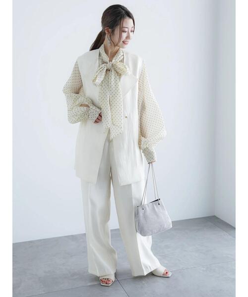 Te chichi（テチチ）の「シャイニーワイドパンツ（セットアップ可）（その他パンツ・レディース・イエロー/オフホワイト・F）」の4枚目の写真